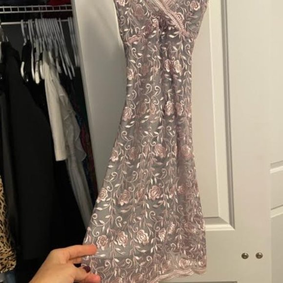 Dress, Size S - Picture 3 of 3